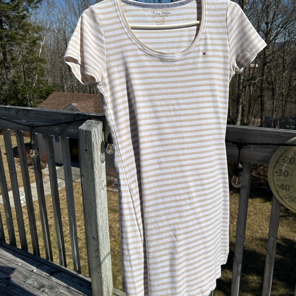 Tommy Hilfiger dress - Picture 2 of 4